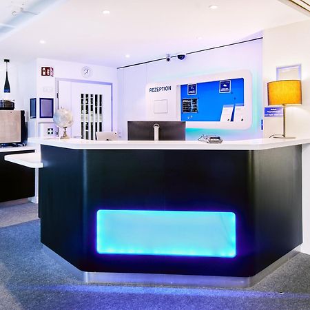 B&B Hotel Hannover-Laatzen Buitenkant foto