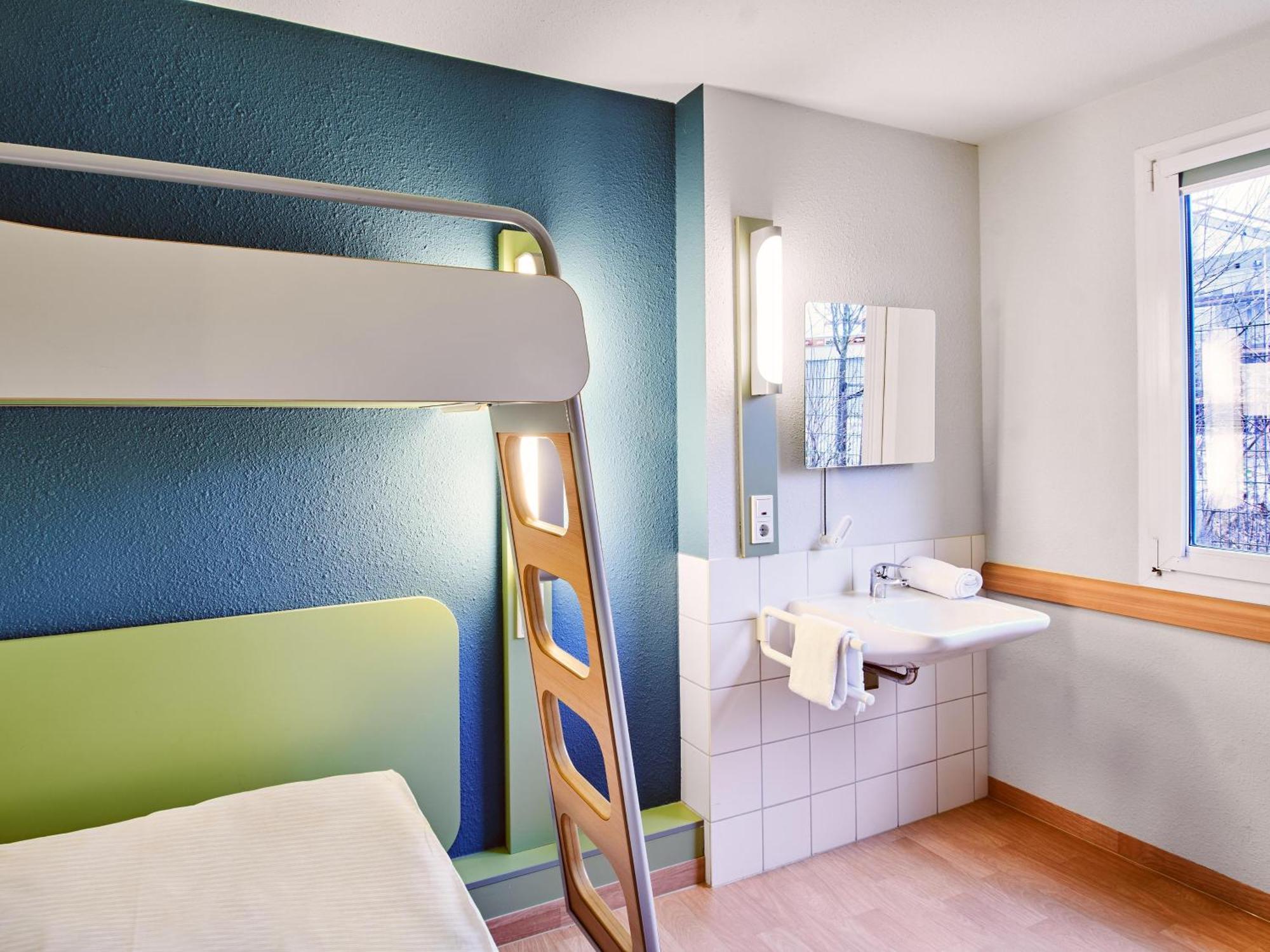 B&B Hotel Hannover-Laatzen Buitenkant foto