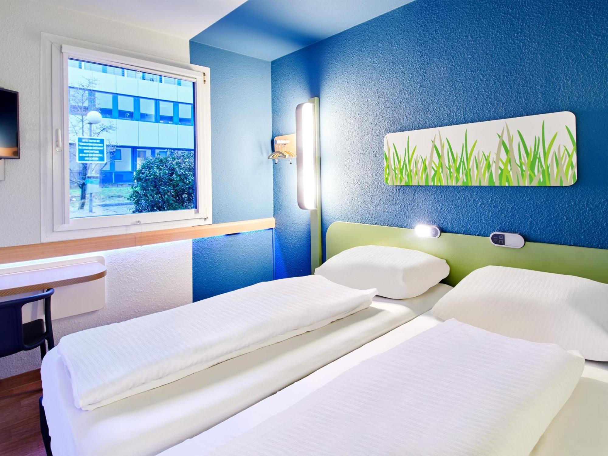 B&B Hotel Hannover-Laatzen Buitenkant foto